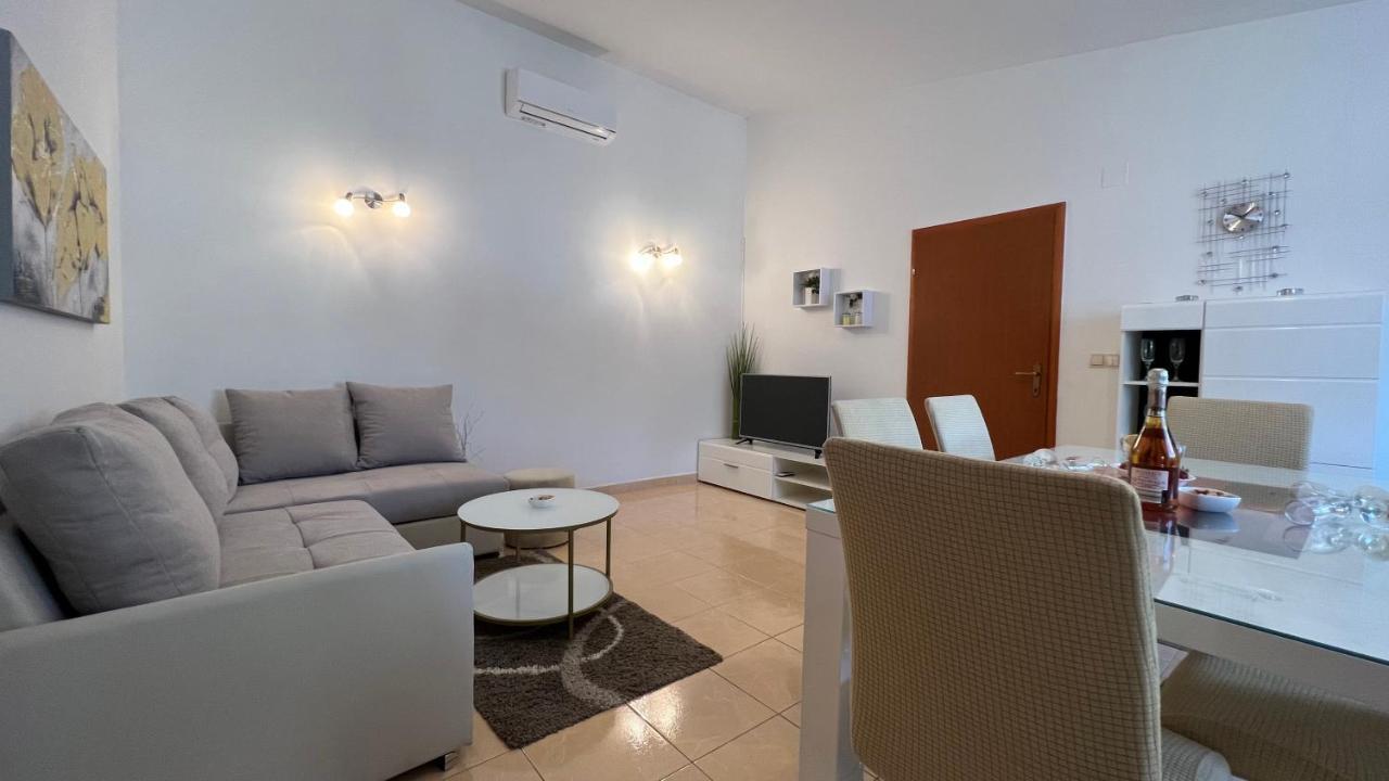 דירות וודיצה House Roca מראה חיצוני תמונה